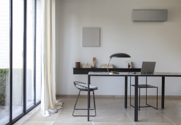 Кондиционер инверторный Daikin FTXJ20AS/RXJ20A